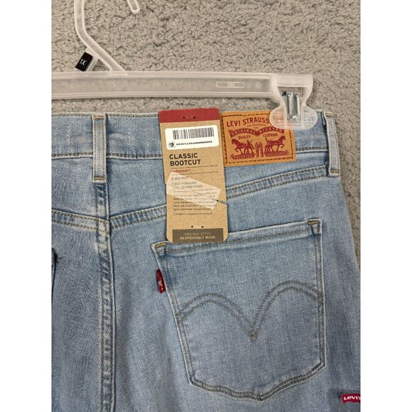 Levis Classic Bootcut Denim Jeans Comfort Fit Adventure Ready Blue 8 (Med) NWT's - Picture 5 of 7